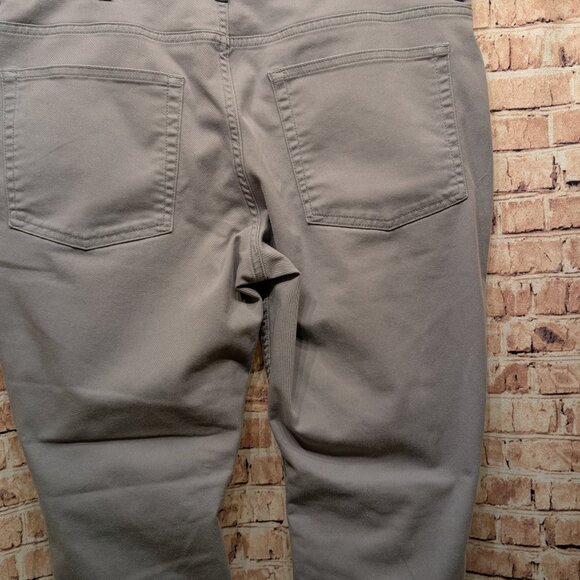 St. John's Bay Temp Flex Gray Pants Size 36X29 - Picture 8 of 13